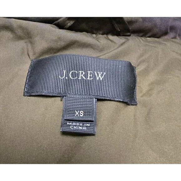 J. Crew Womens XS Green Camo Camouflage Goose Down Puffer Vest Full Zip - Picture 5 of 8